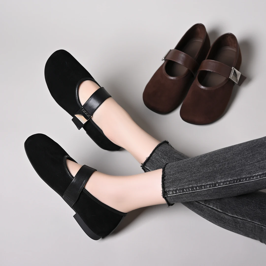 2025百搭平底舒适浅口玛丽珍平底鞋女金属扣软底圆头一字带单鞋