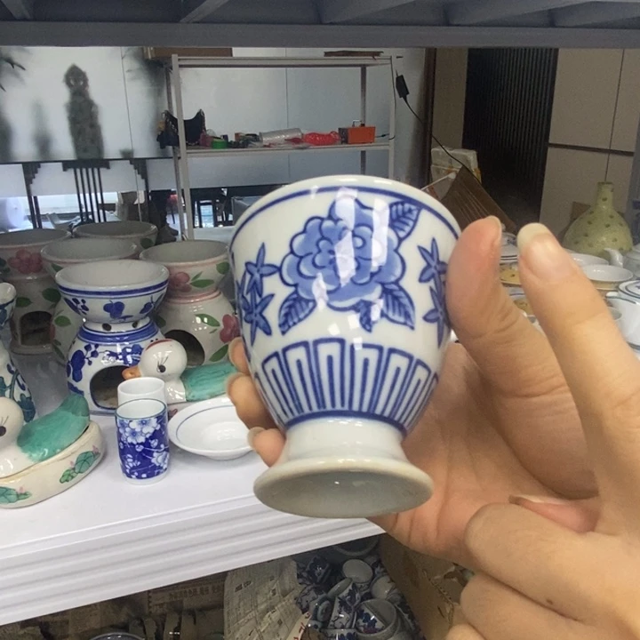 高脚杯000000000000