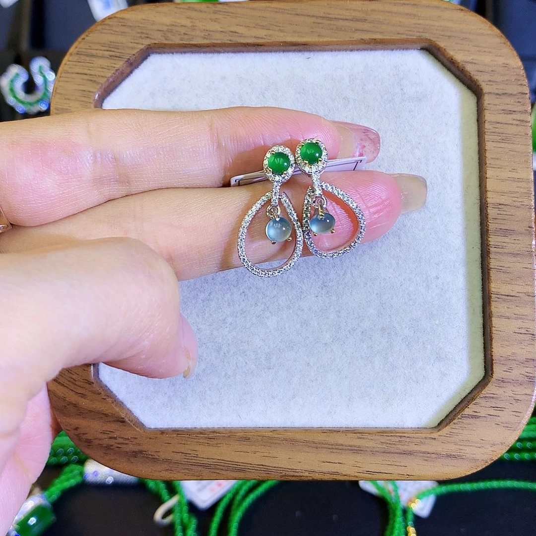 翡翠耳饰银S925镶嵌天然翡翠耳钉