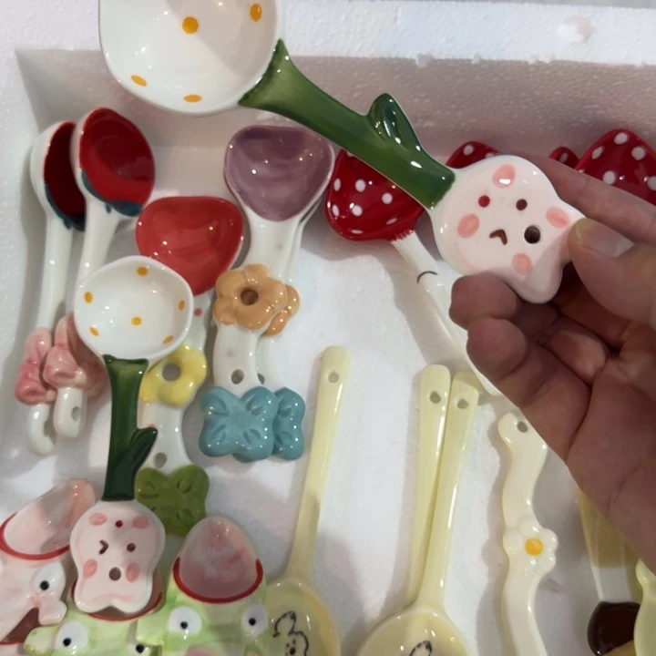 景德镇陶瓷手工制作
