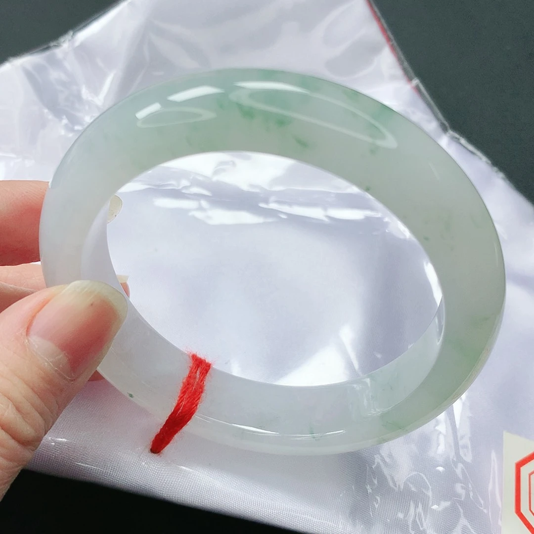 翡翠手镯未镶嵌缅甸天然A货翡翠