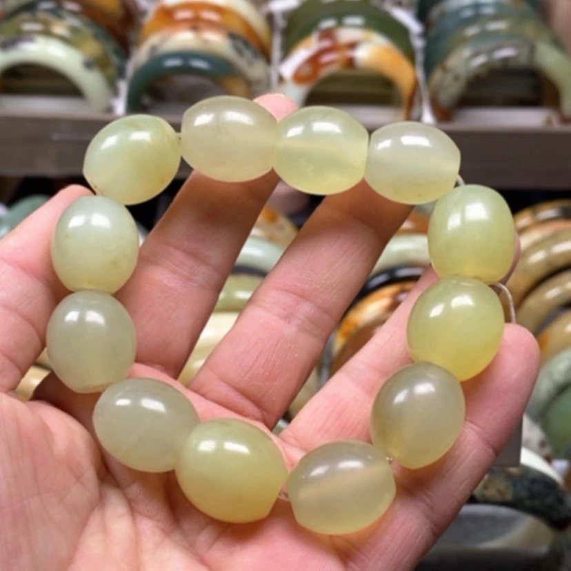 【闪购商品】蛇纹石玉手镯未镶嵌