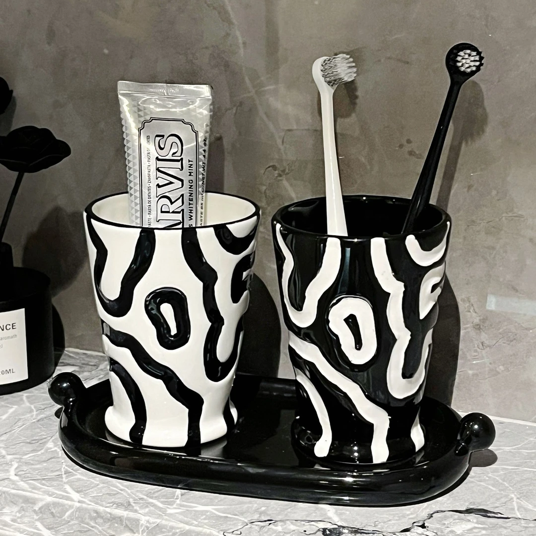 创意图腾漱口杯情侣北欧刷牙杯子陶瓷家用牙杯洗漱杯高级感牙刷杯