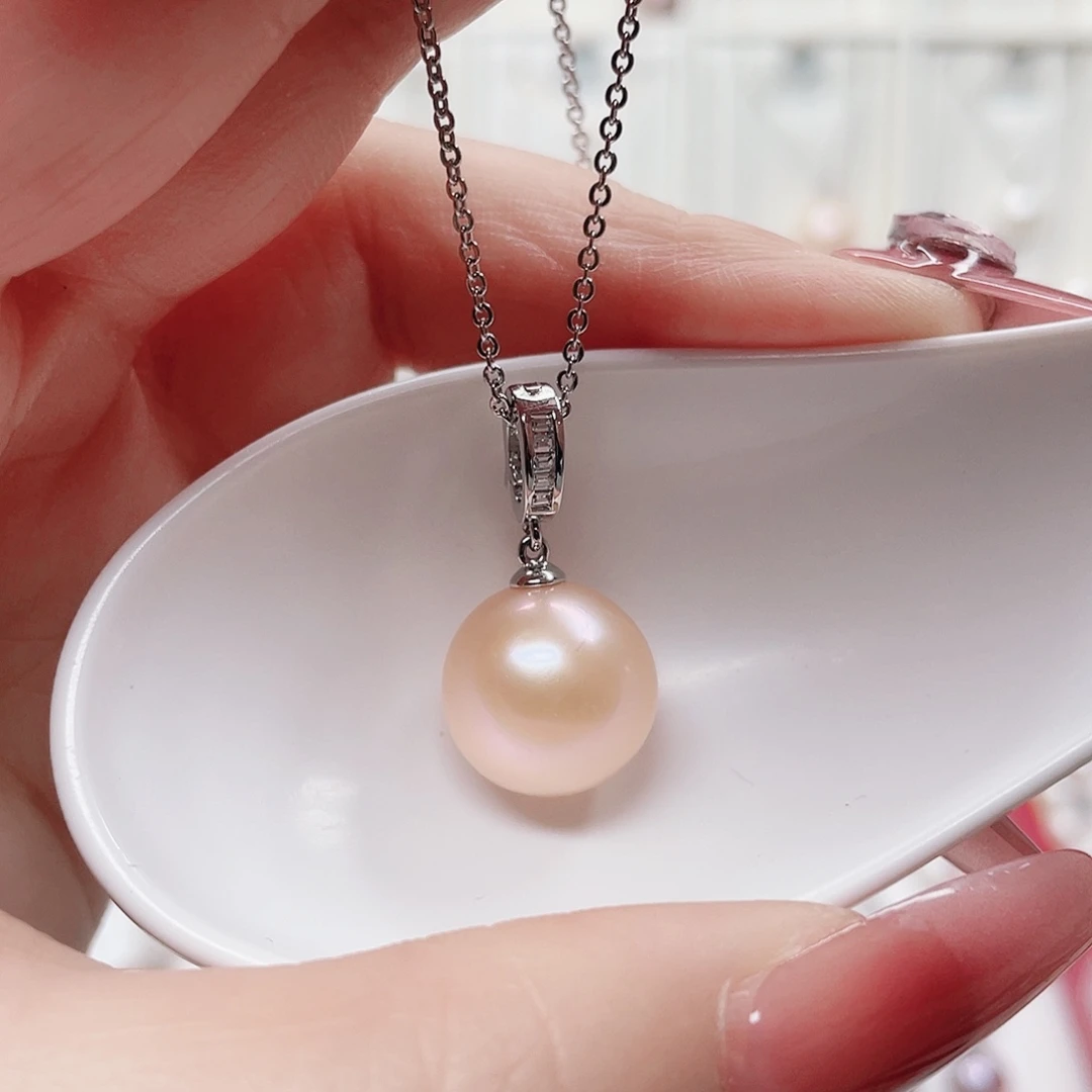 淡水珍珠吊坠(赠链)合金