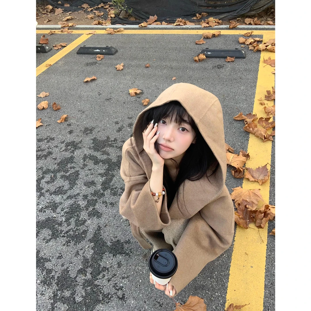 慵懒风气质高级感绑带连帽呢子大衣女2025年新款宽松百搭毛呢外套