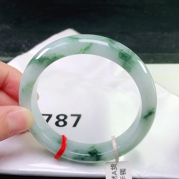 未镶嵌手镯翡翠787