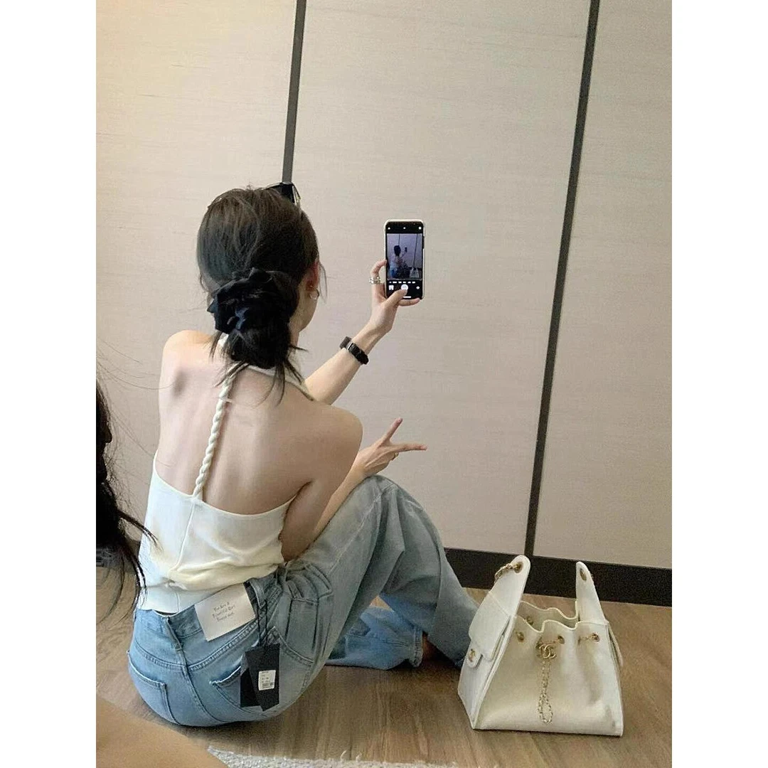 挂脖式荡领小吊带背心女夏季薄款外穿高级感巨好看的露背无袖上衣