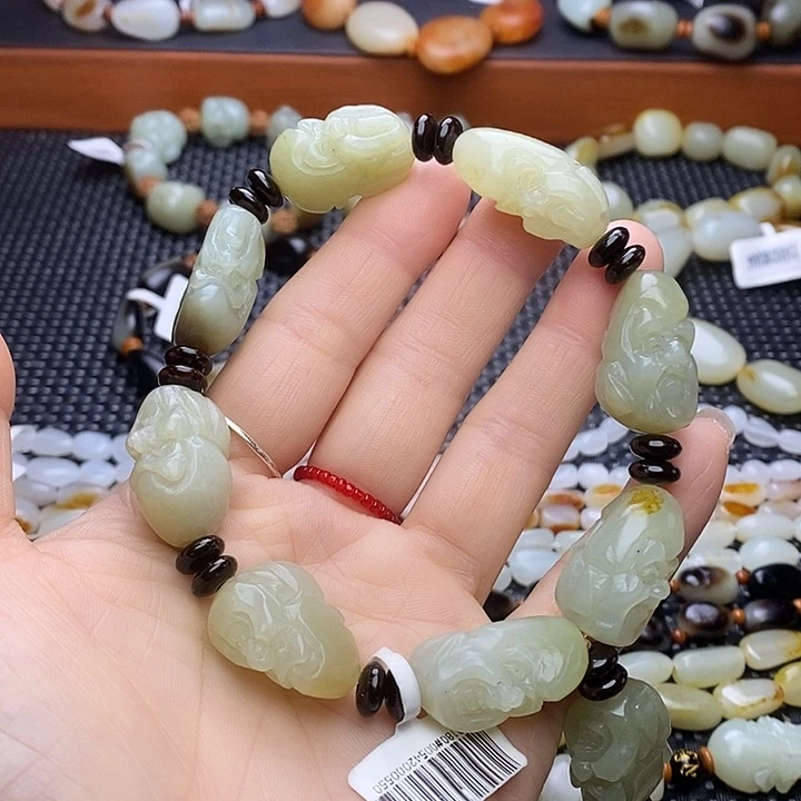 未镶嵌手链和田玉有**见