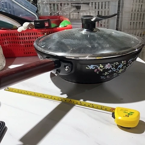 微瑕，明火，口径32高度9针孔