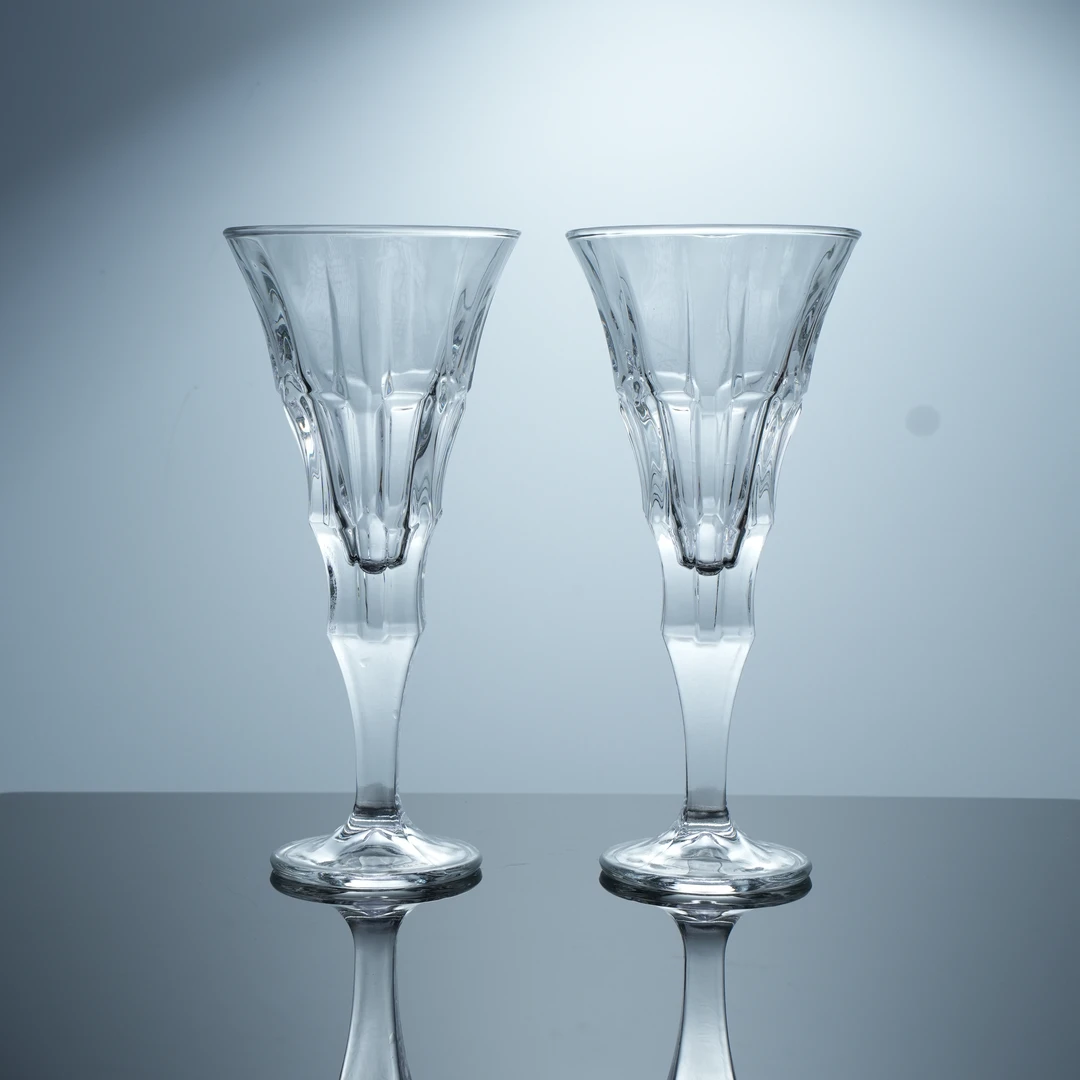 【璃湾专属】200mL欧式轻奢透明红酒杯简约玻璃杯高脚杯家用无铅杯