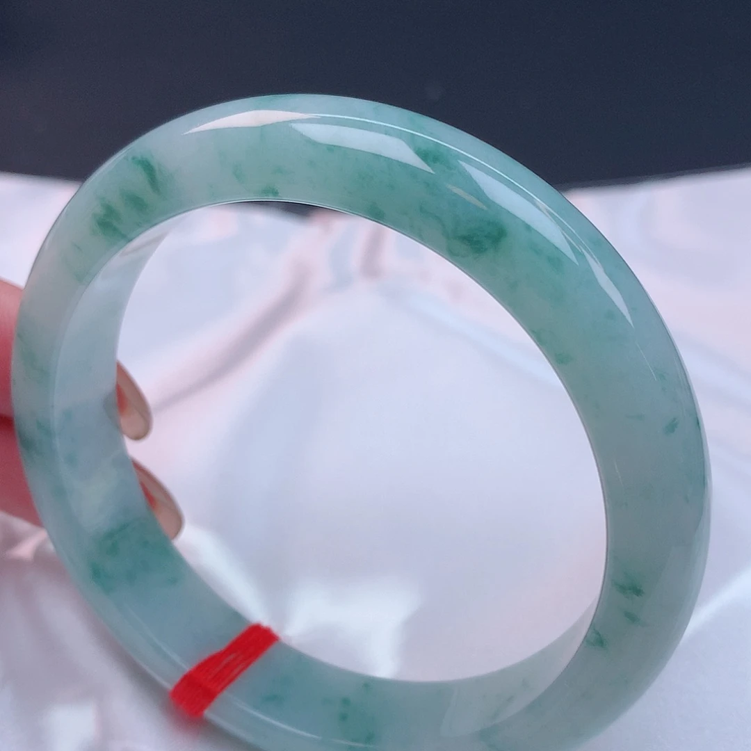 【闪购商品】未镶嵌手镯翡翠59