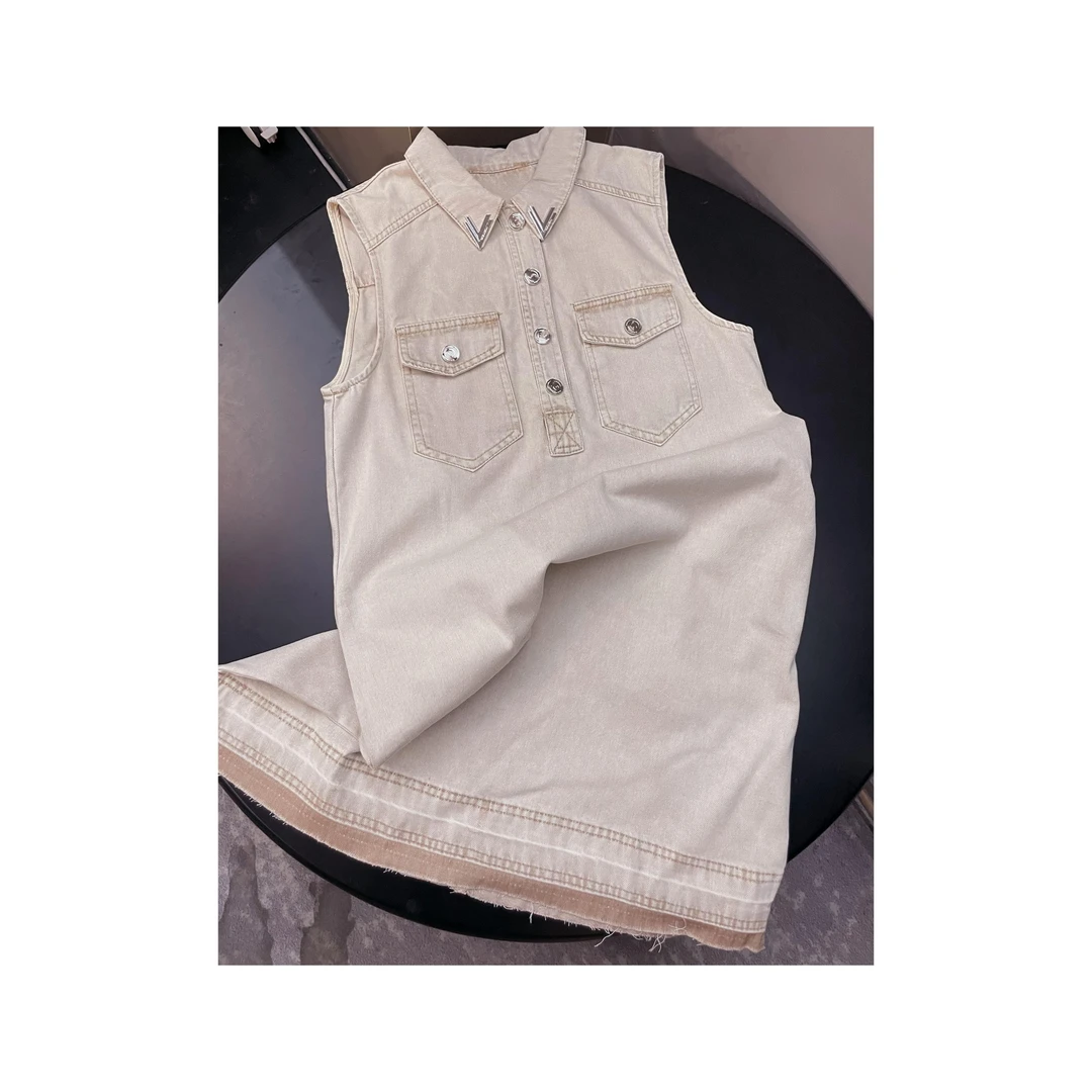 《An ni》【华伦】夏季新品时尚轻薄休闲翻领领无袖连衣裙Ani-C206