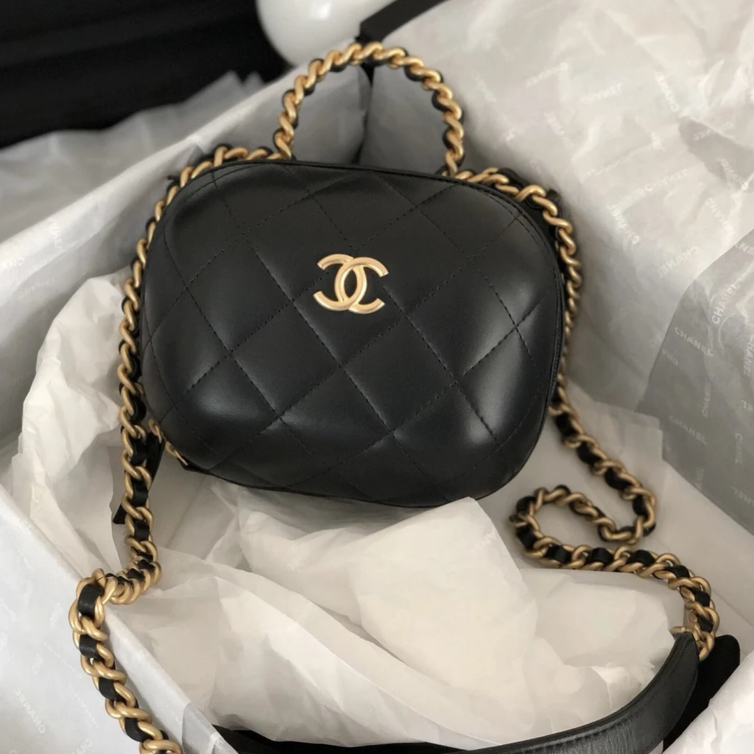 99新 Chanel/香奈儿 多多奢品/香奈儿22p黑金大号胶囊斜挎包/99新