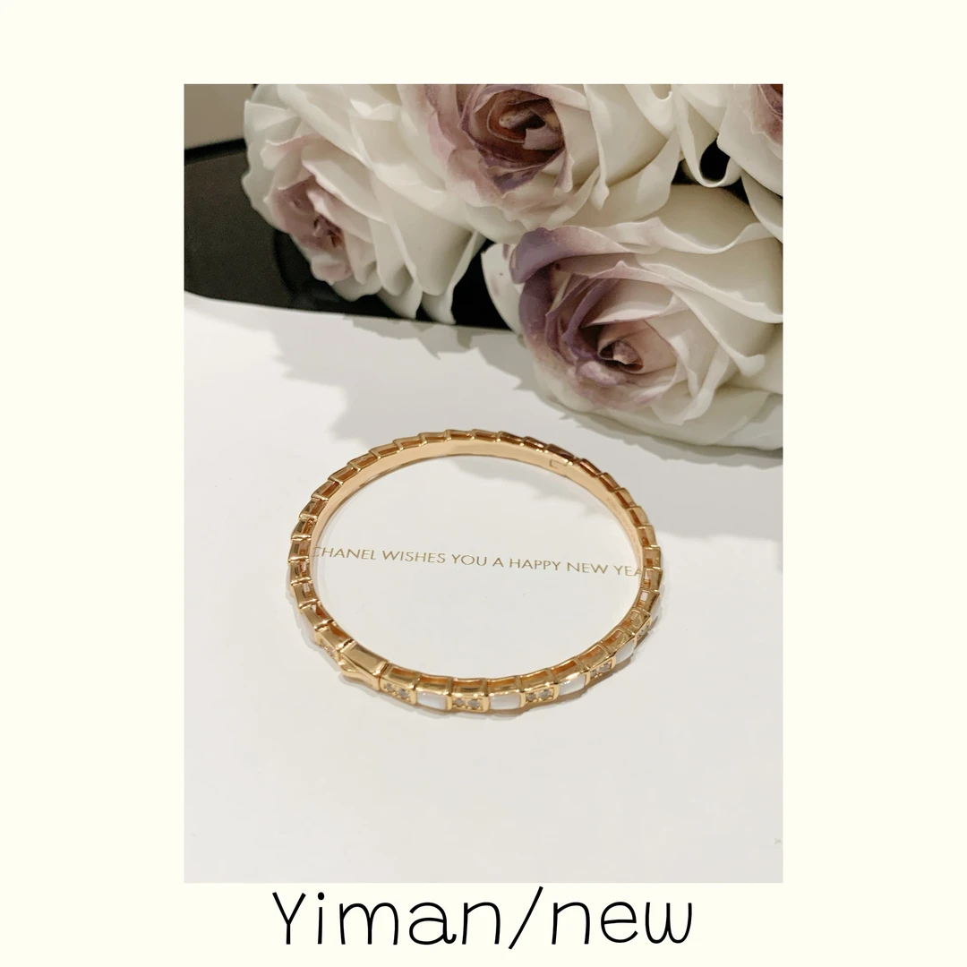 铜合金手镯 时尚轻奢蛇骨手镯MZ3372