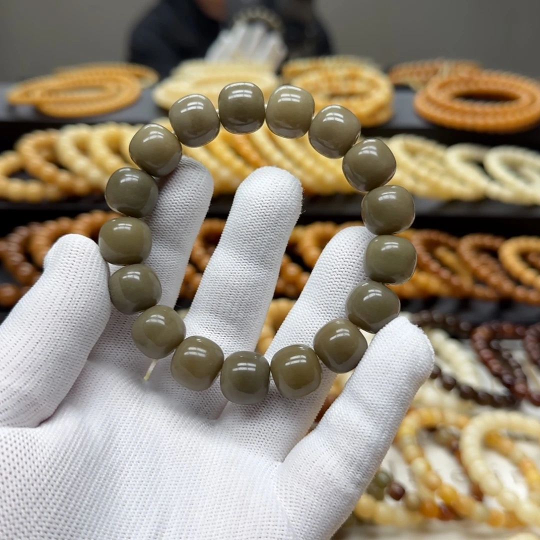 菩提根/象牙果手串13×14 2年 鬼工