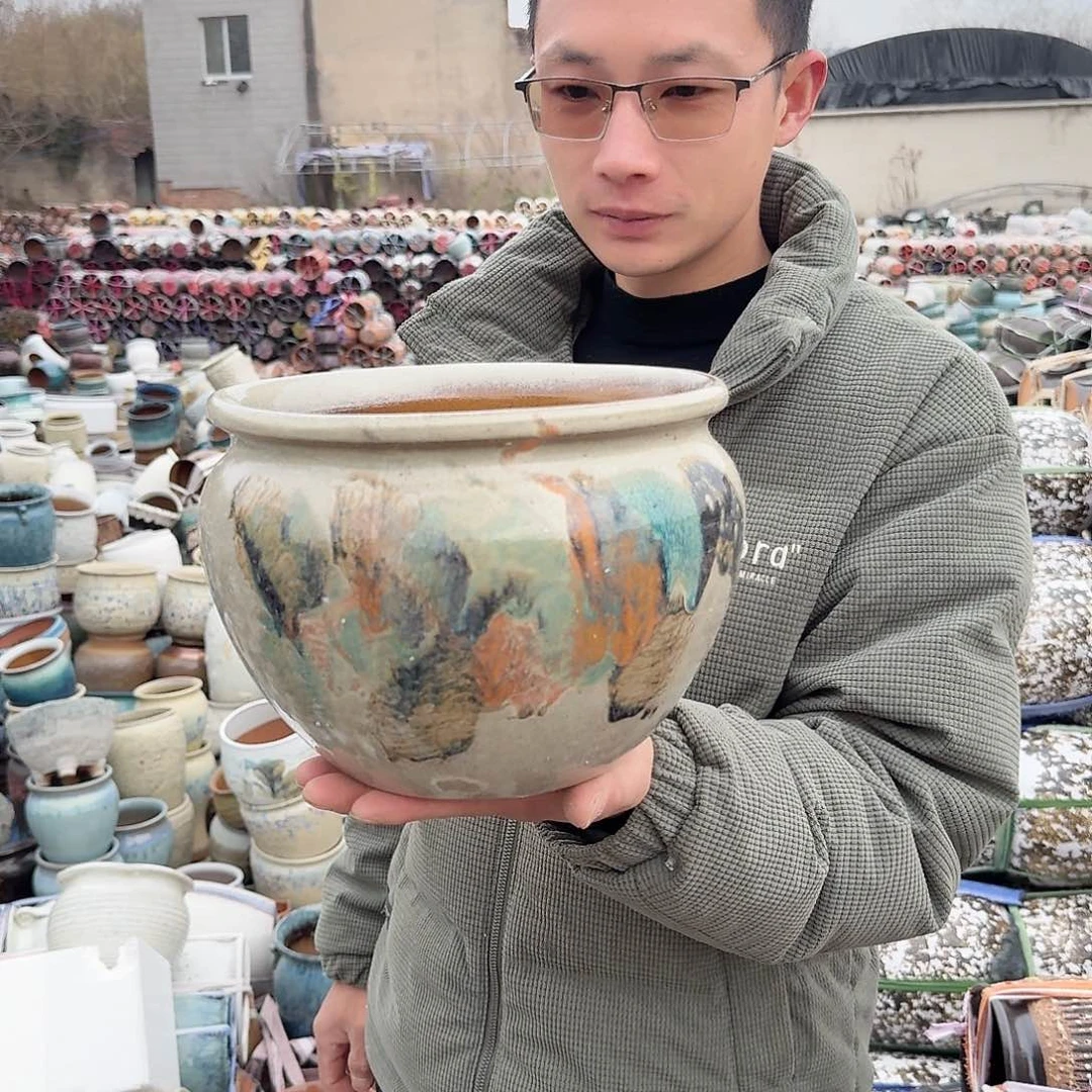 紫砂花盆瑕疵口24高17（一个工艺品
