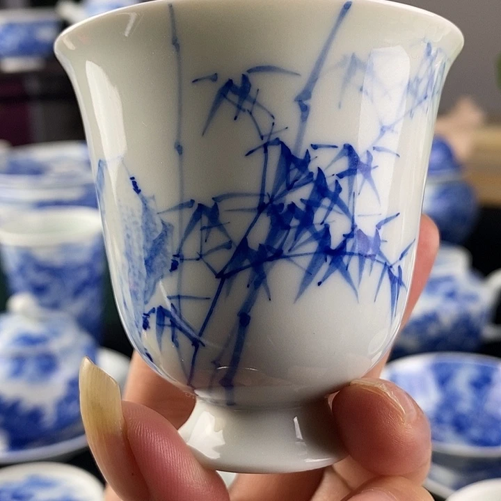 陶景德镇手工手绘青花山水小竹叶杯