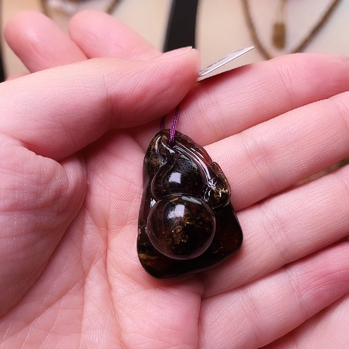 琥珀未镶嵌裸石抚顺琥珀337