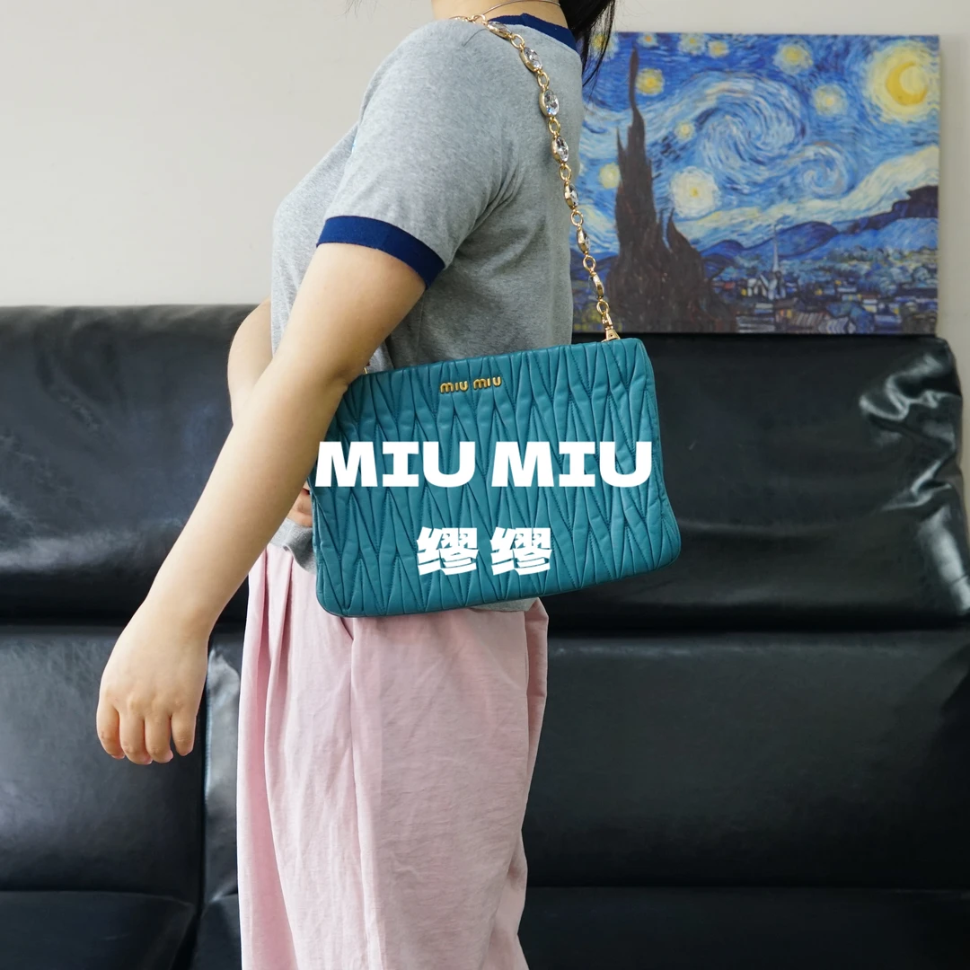 95新 MIU MIU/缪缪 孔雀蓝金标链条包/FYWJ05808545/8545