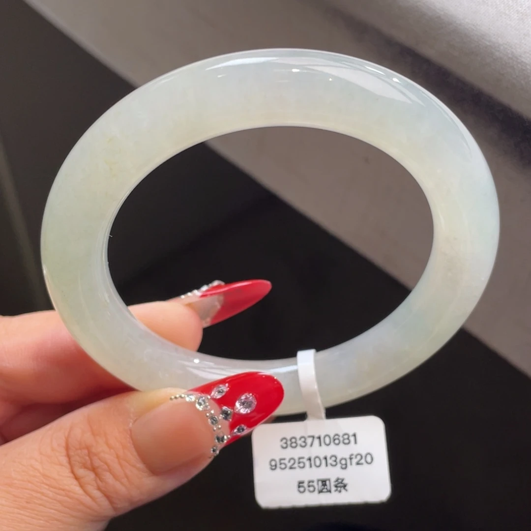 翡翠未镶嵌手镯【万内捡漏】冰糖黄圆条手镯