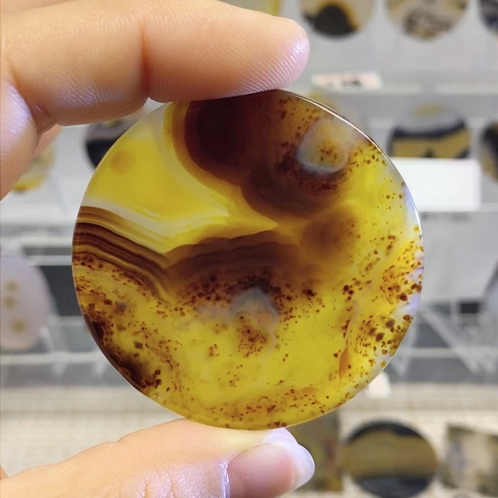 玛瑙/玉髓颈饰未镶嵌