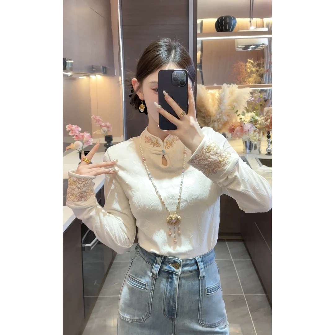 【周粥】【刺绣打底】2025秋冬新款刺绣提花长袖保暖上衣JJD4SY7887