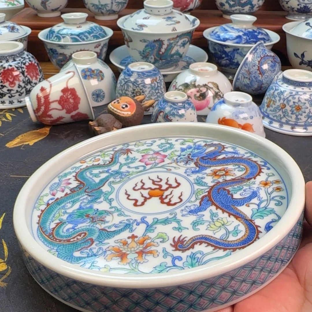 斗彩龙纹牡丹花壶承