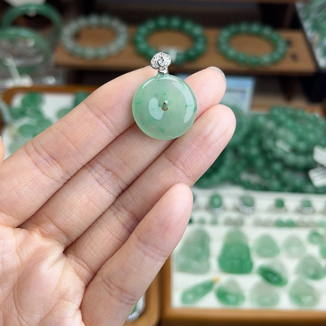 石英质玉（非洲翠）银S925镶嵌吊坠(不含链)平安扣吊坠