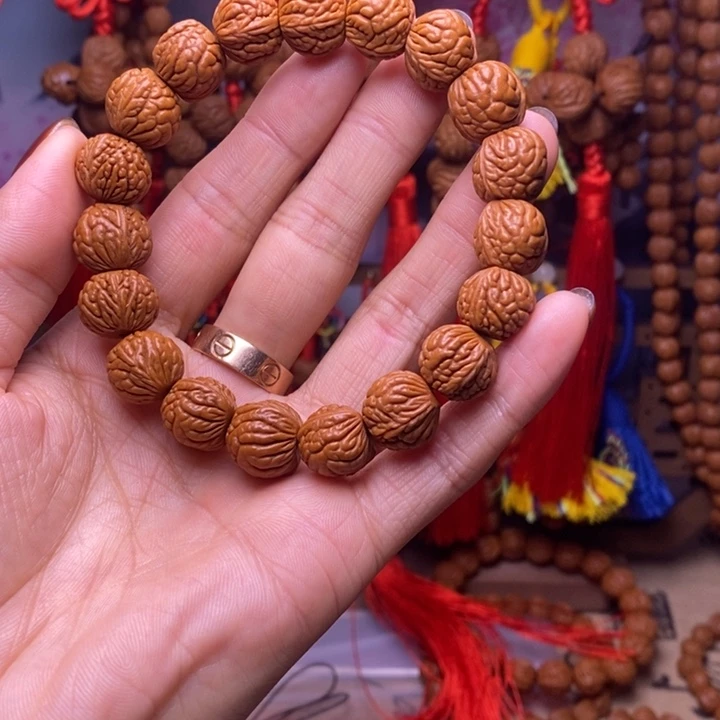 吊坠桃核龙纹桃枭