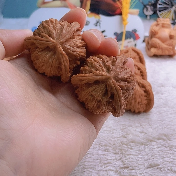 把件文玩核桃三*三棱