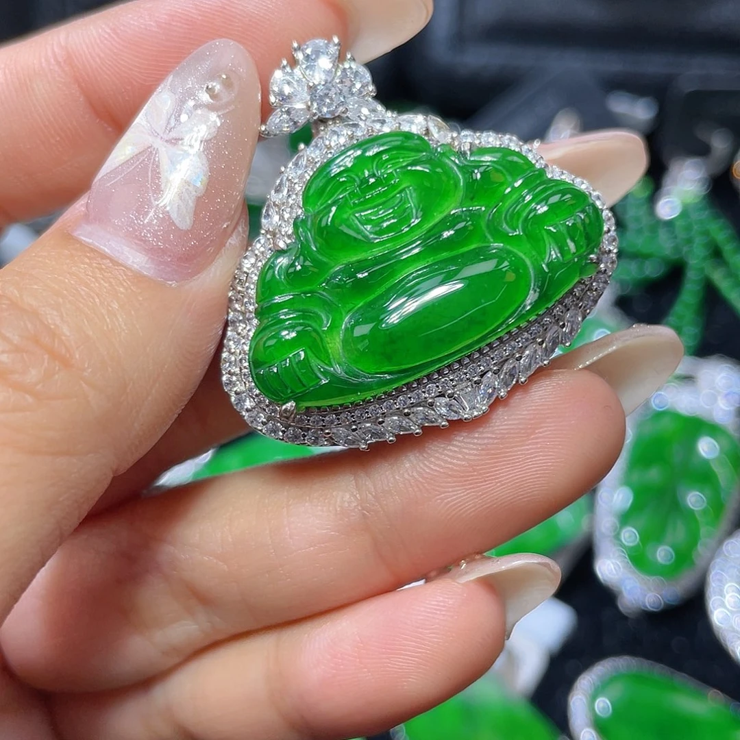 翡翠颈饰银S925镶嵌翡翠