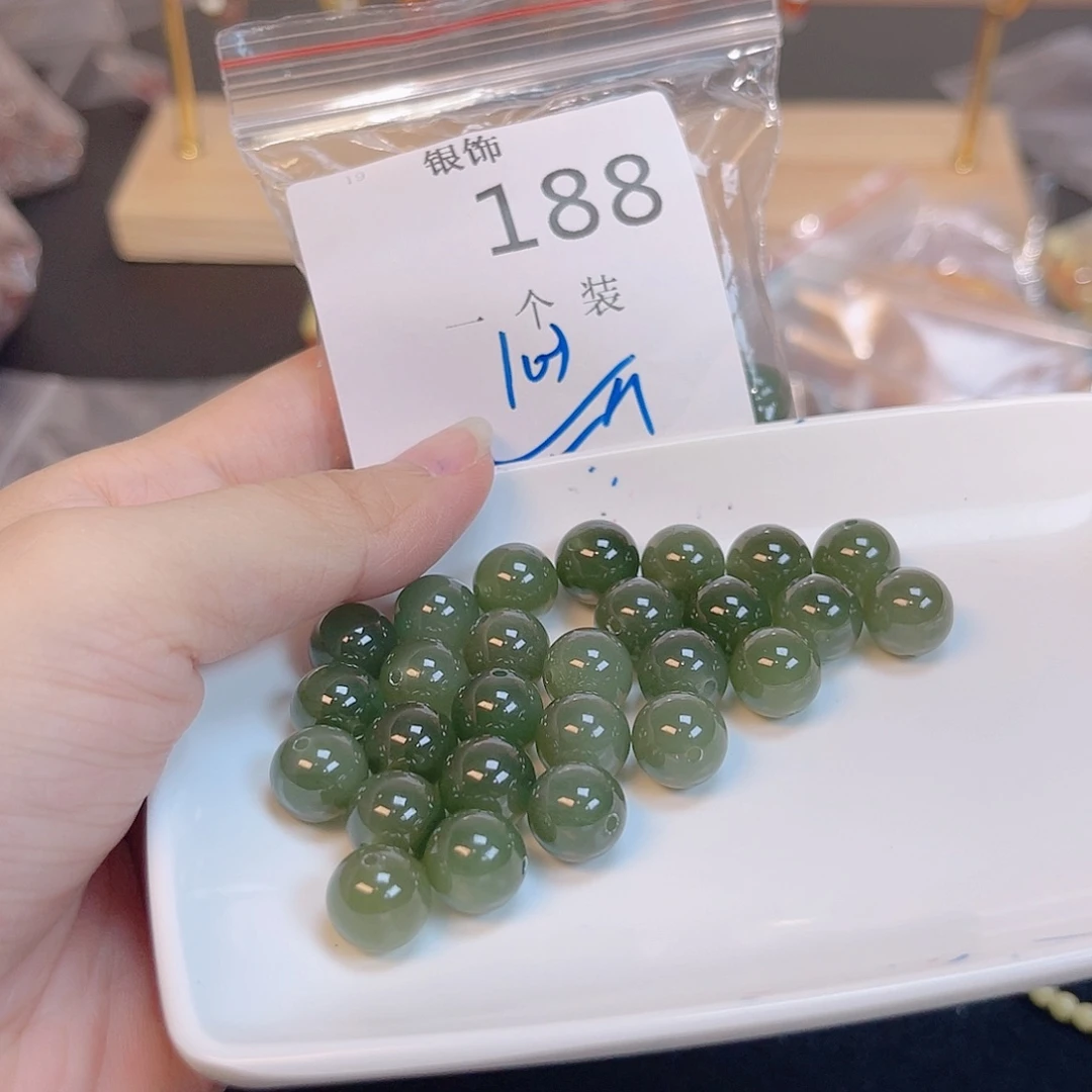 水晶珠宝半成品未镶嵌188 。