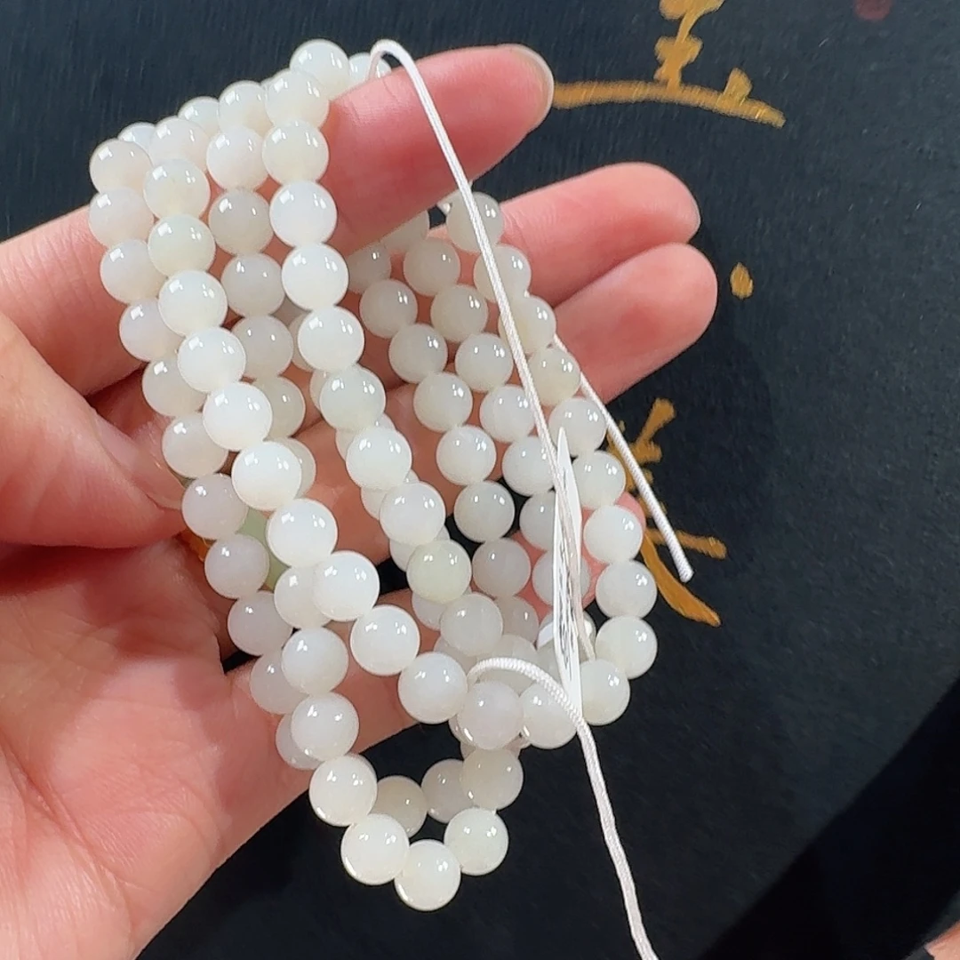 桃****和田玉未镶嵌颈饰米达6-108高白1037