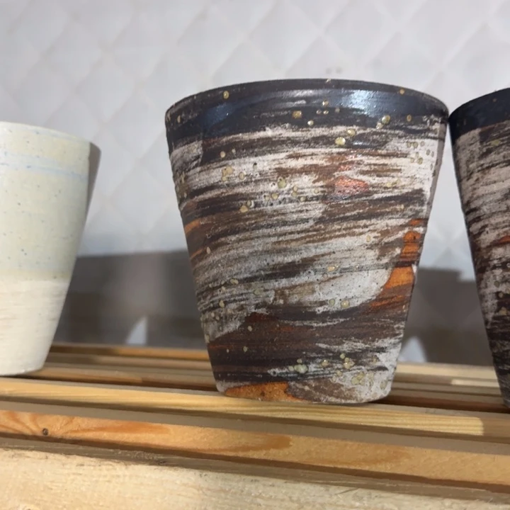 景德镇桌面陶瓷花盆