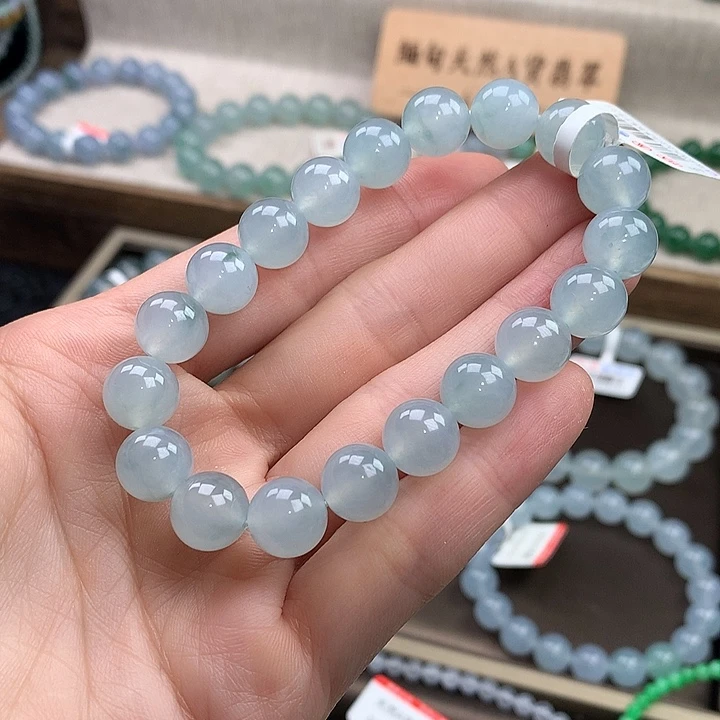 翡翠未镶嵌手链冰蓝底金丝绿，性价比