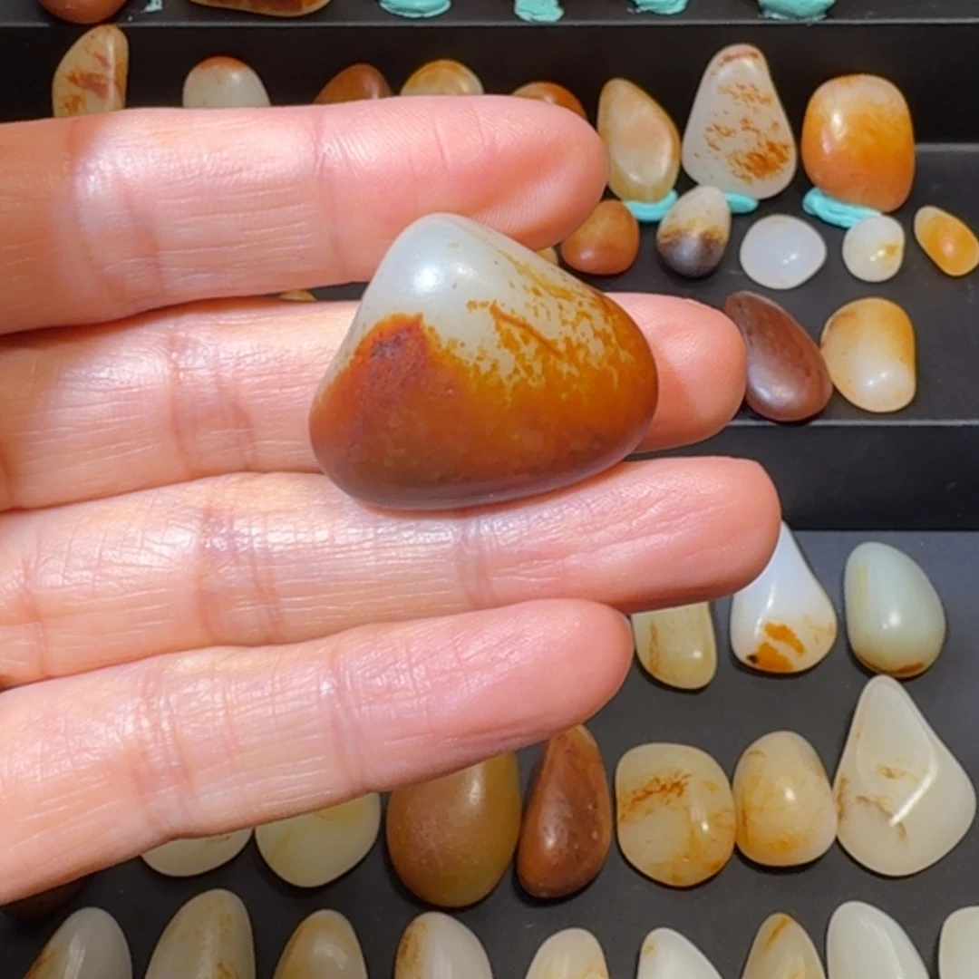 和田玉未镶嵌颈饰冲*子13.9克