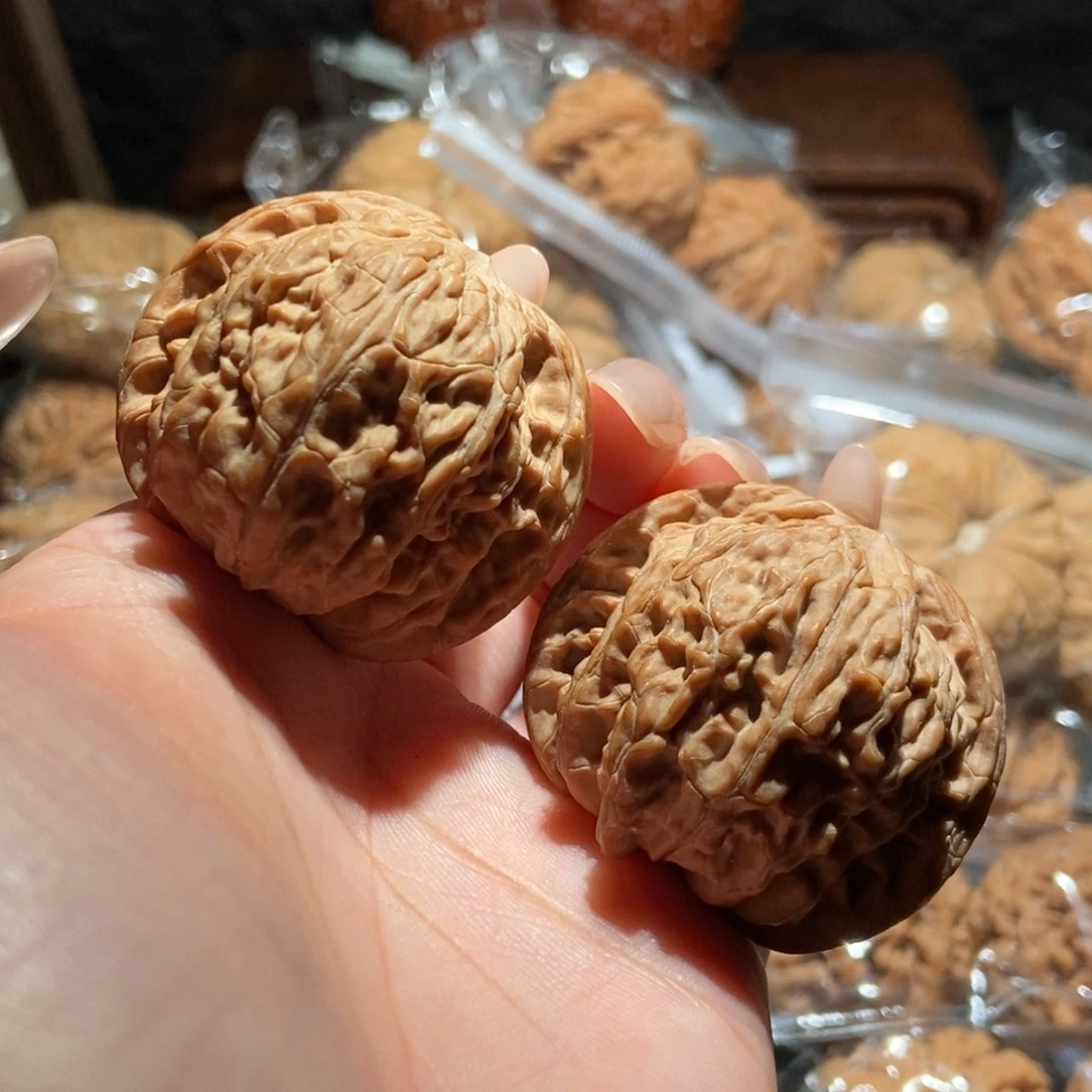 把***上吊坠文玩核桃磨盘