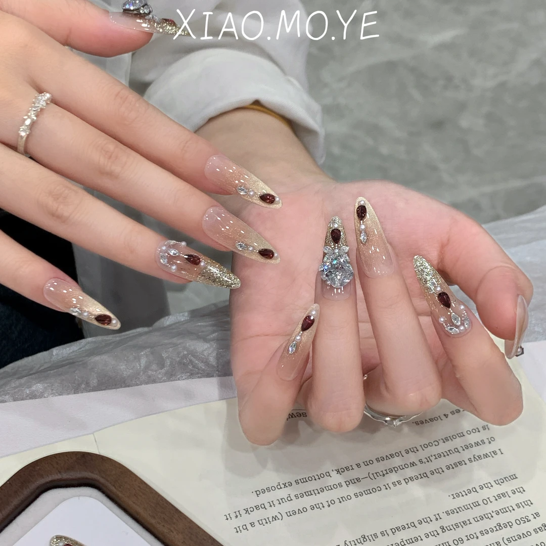 【朱砂泪】小沫野穿戴甲红宝石点缀爆闪堆钻球轻奢高级定制款美甲~~
