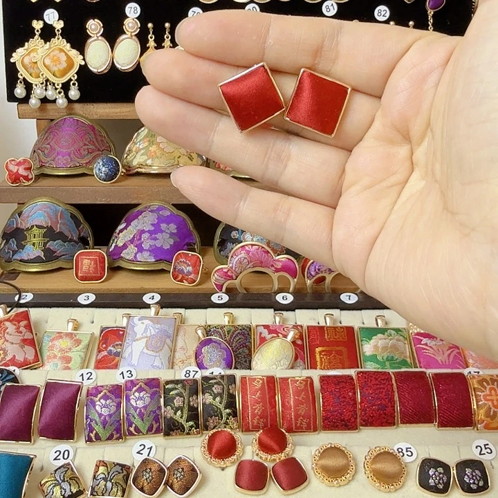 琉璃纯铜合金红色供方