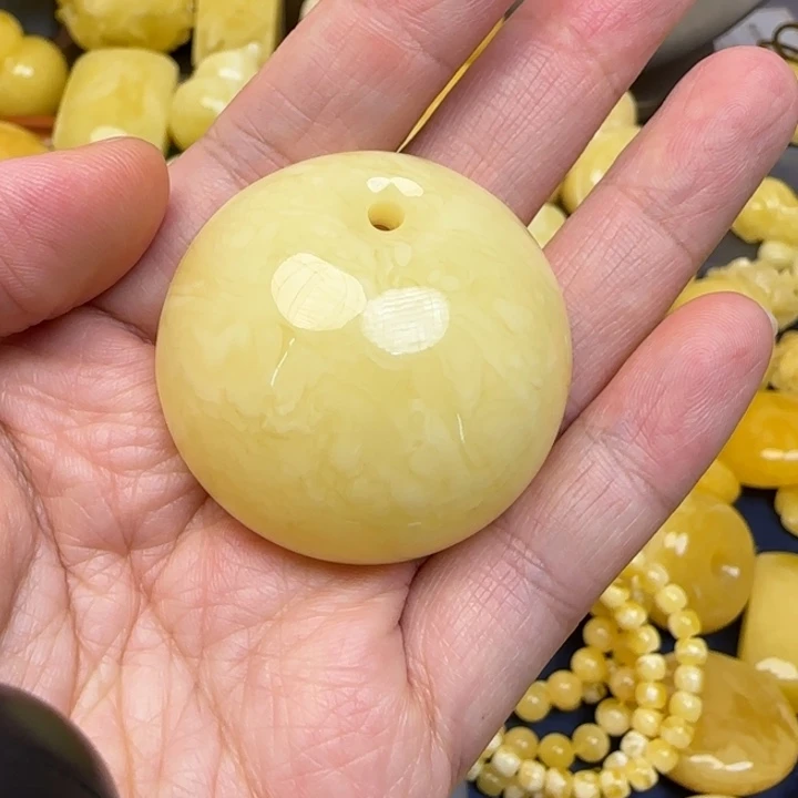 未镶嵌颈饰蜜蜡天然蜜蜡