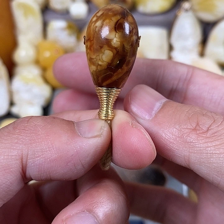 琥珀裸石未镶嵌影*我