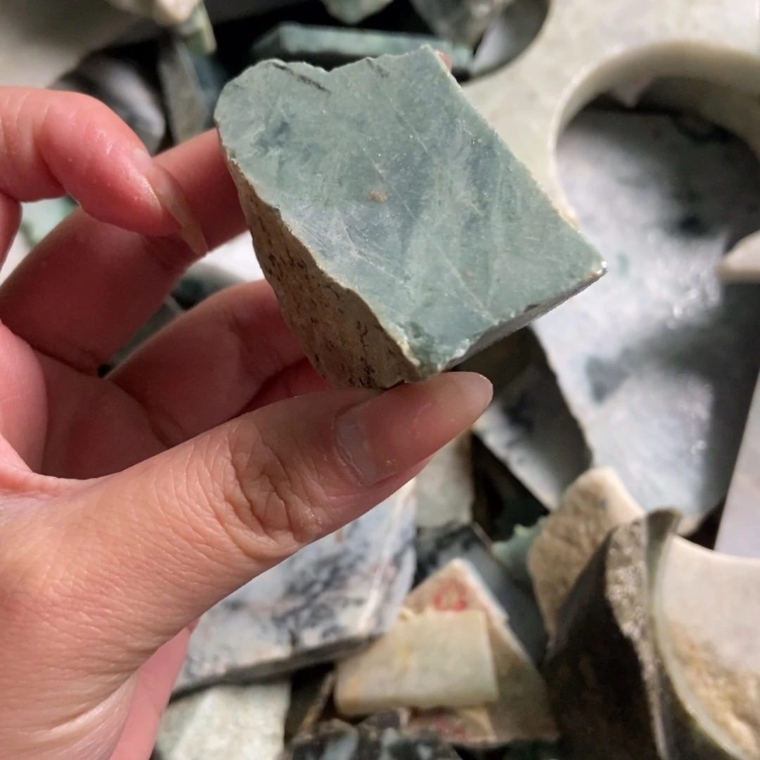 翡翠未镶嵌挂件天然翡翠