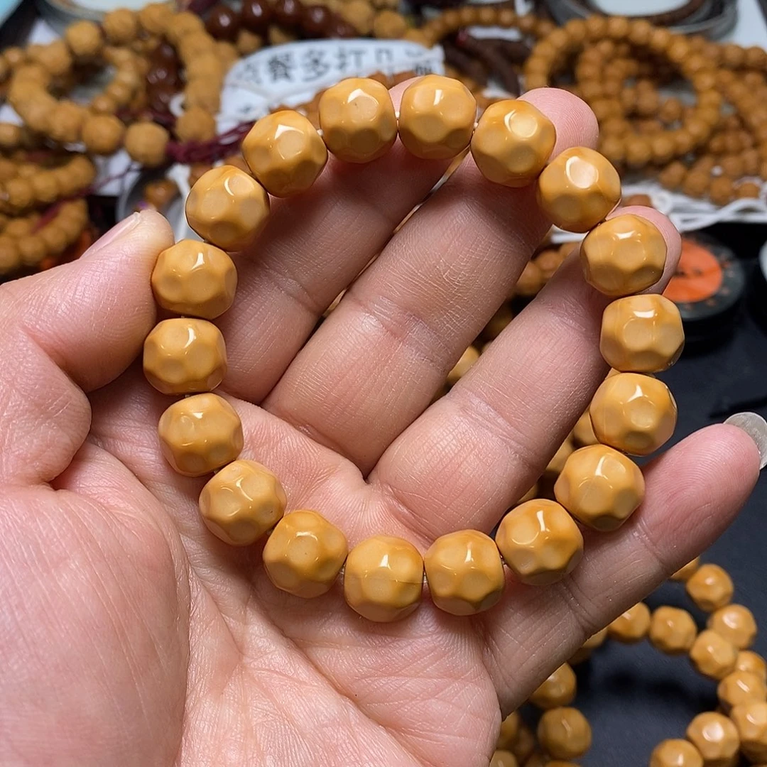 猴头核桃手串奶酪12号