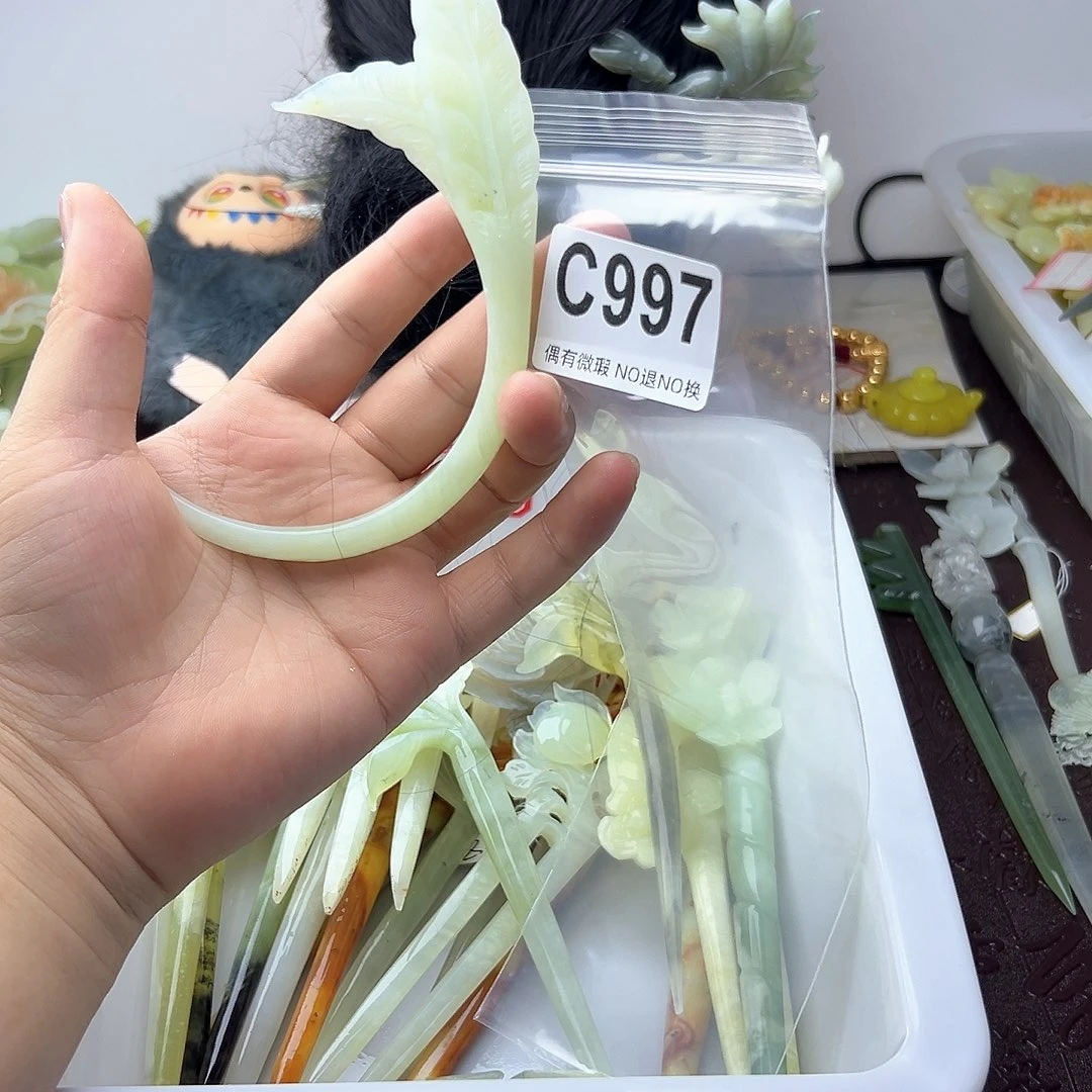 合金蛇纹石玉发饰中**心