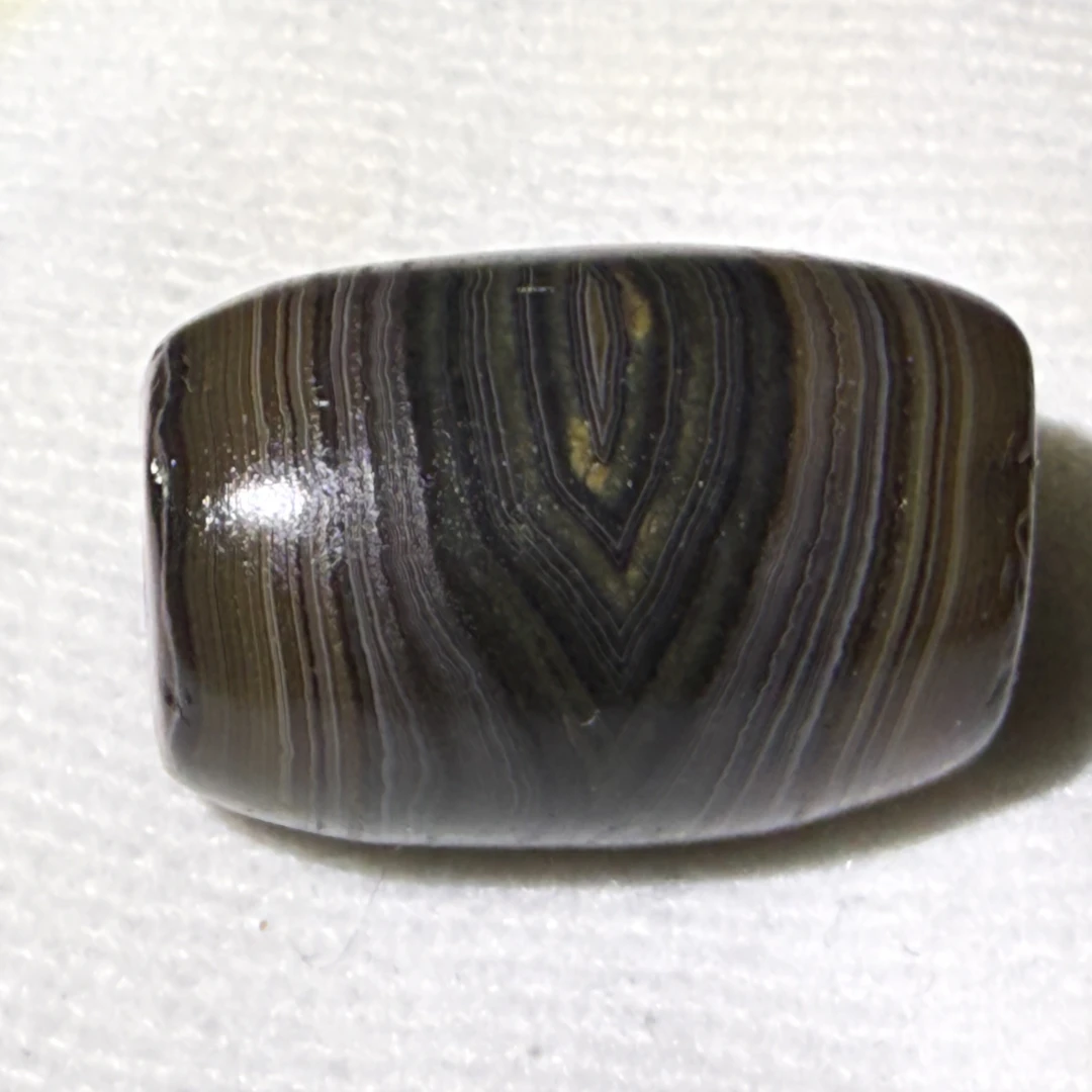 藏传老缠丝玛瑙.