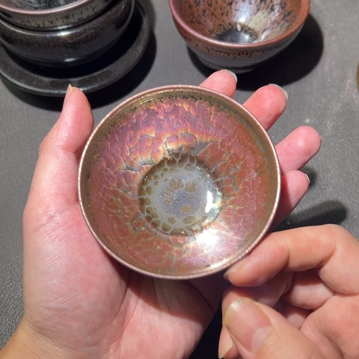 茶盏我在开会你忙什么呀