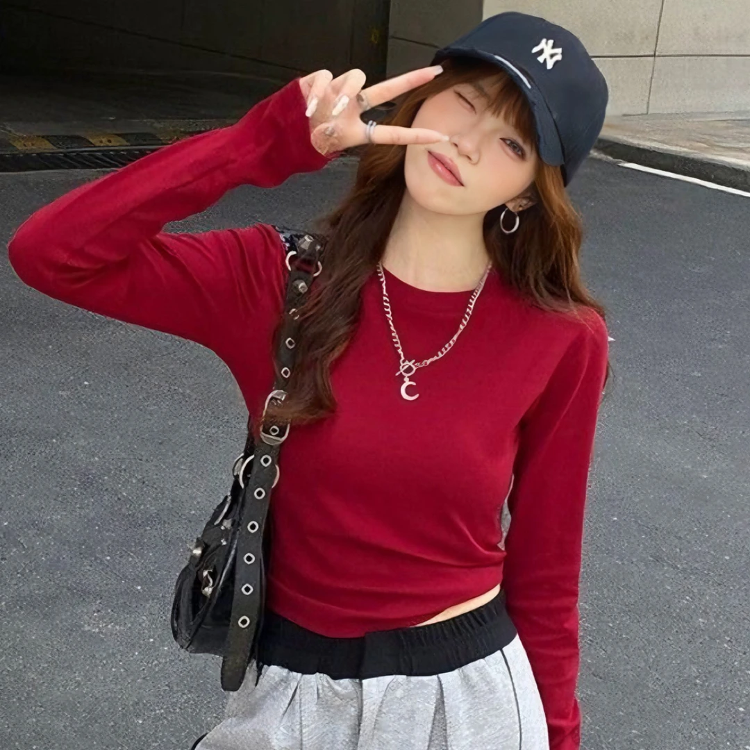 女装新款舒适保暖圆领棉长袖小众感打底衫内搭紧身上衣女性感显瘦