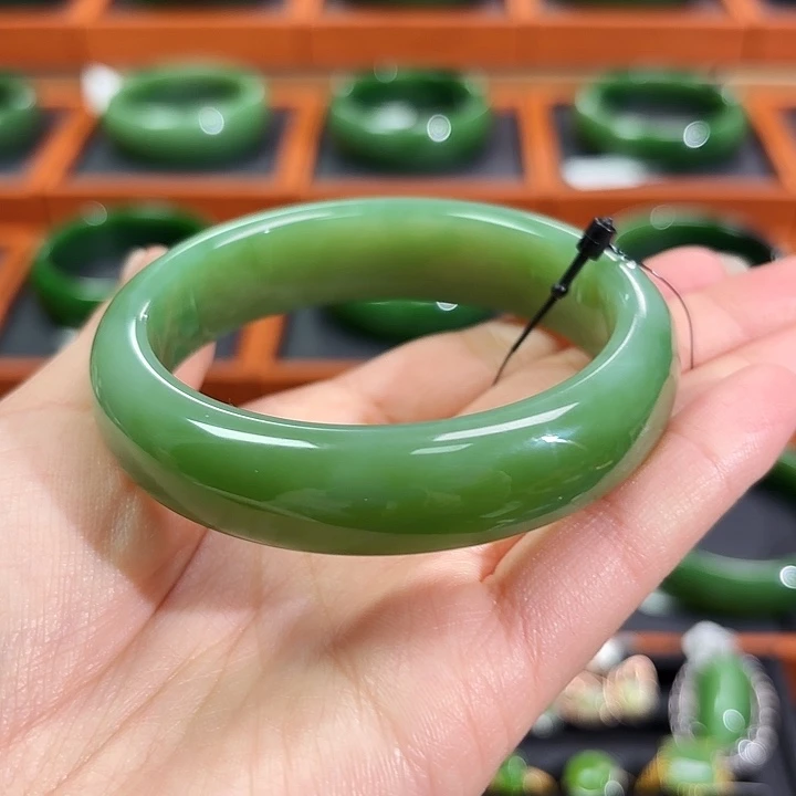 和田玉（碧玉）未镶嵌手镯粉青福利