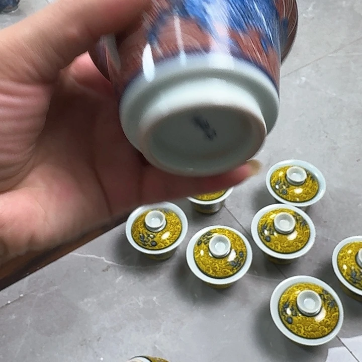 瓷片釉里红麒麟踏浪二才马蹄盖碗微瑕