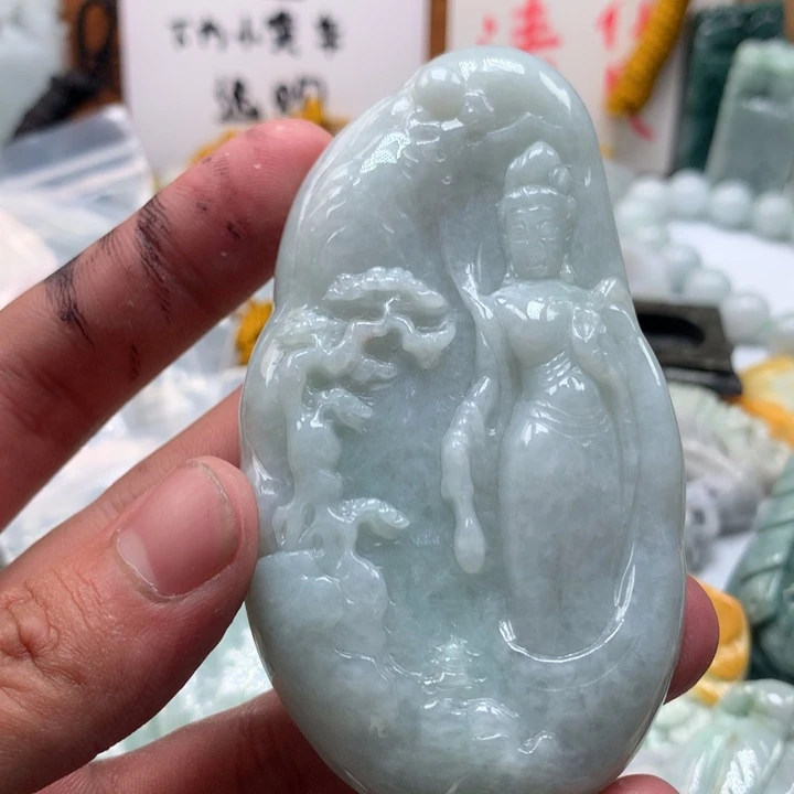 翡翠未镶嵌颈饰保真天然a货翡翠